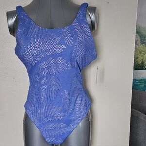 Vigoss Swimwear One Piece Swimsuit Large Blue Teal Crochet Lace Leaf Deep V Back